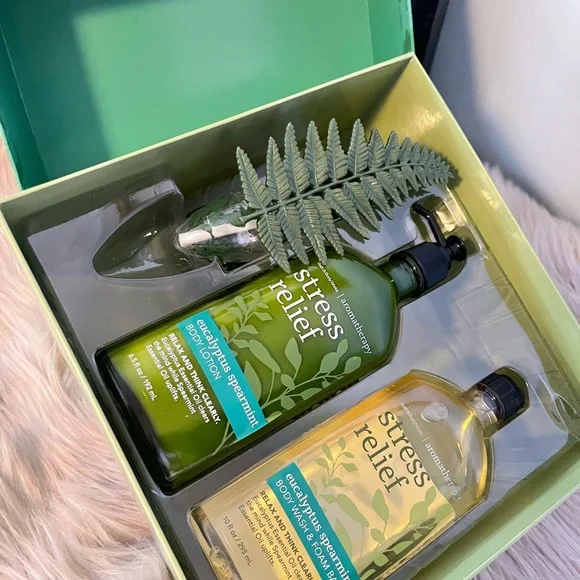 New Bath & Body Works Stress Relief Aromatherapy !